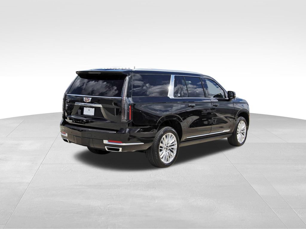 New 2027 Cadillac Escalade ESV Luxury RWD image 4