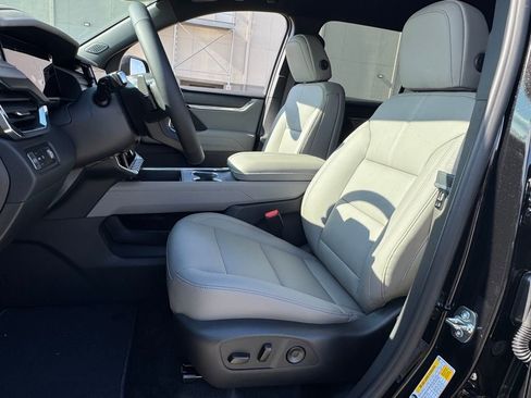 New 2026 GMC Acadia Elevation w/ Black Edition FWD image 21