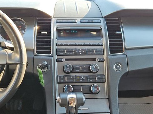Used 2011 Ford Taurus SEL w/ 201A Rapid Spec Order Code image 19