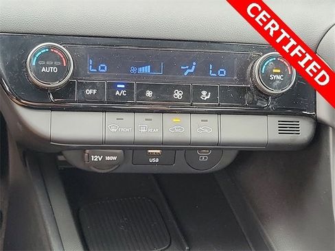 Certified 2025 Hyundai Elantra Sport image 11