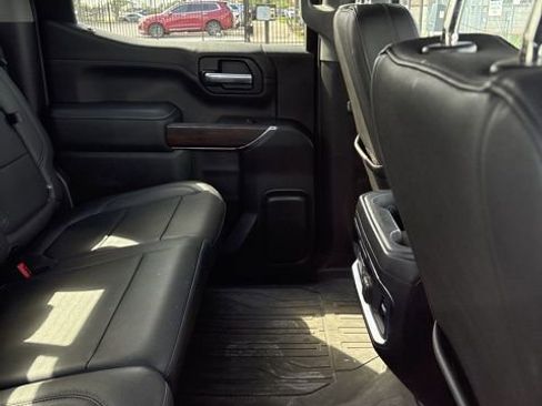 Used 2021 GMC Sierra 1500 SLT image 15