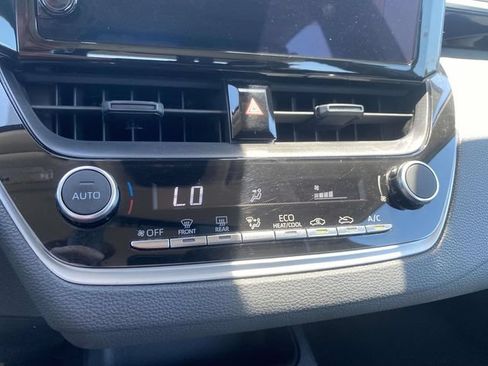Used 2023 Toyota Corolla LE FWD image 26