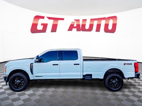 Used 2023 Ford F350 XLT w/ FX4 Off-Road Package image 4
