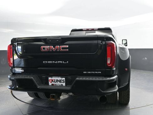 Used 2022 GMC Sierra 3500 Denali w/ Denali Ultimate Package AWD/4WD image 7