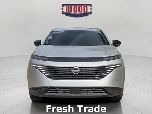 Used 2025 Nissan Murano SL AWD/4WD image 2
