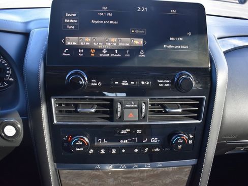 Used 2023 Nissan Armada Platinum w/ Captain's Chairs Package image 19