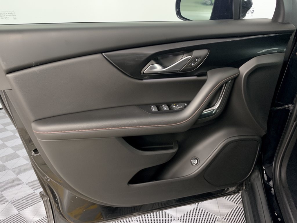 Used 2022 Chevrolet Blazer RS FWD image 14