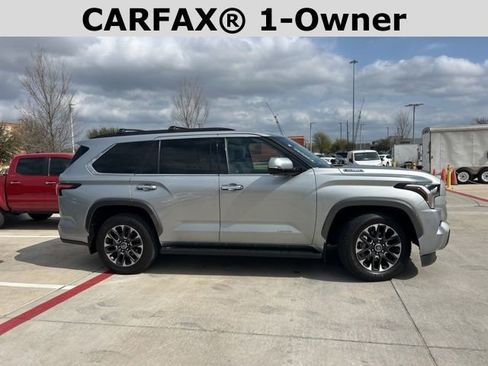 Used 2023 Toyota Sequoia Limited image 2