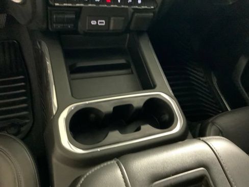 Used 2020 Chevrolet Silverado 1500 LTZ w/ LTZ Plus Package AWD/4WD image 20