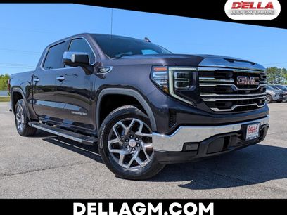 Used 2024 GMC Sierra 1500 SLT w/ SLT Premium Plus Package