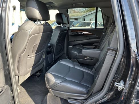 Used 2018 Cadillac Escalade 4WD image 56