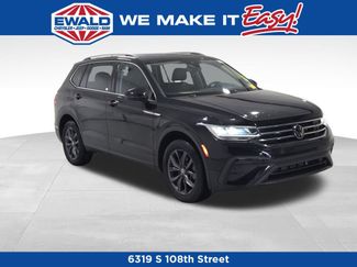 Used 2023 Volkswagen Tiguan SE w/ Panoramic Sunroof Package AWD/4WD video 1