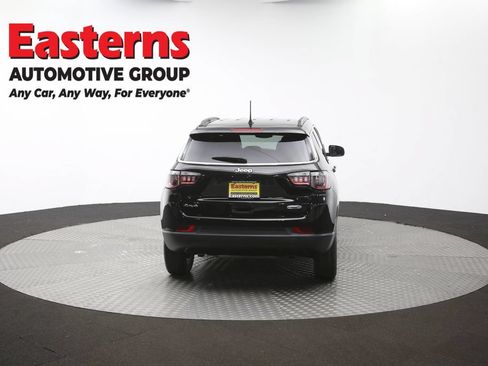 Used 2024 Jeep Compass Latitude AWD/4WD image 36