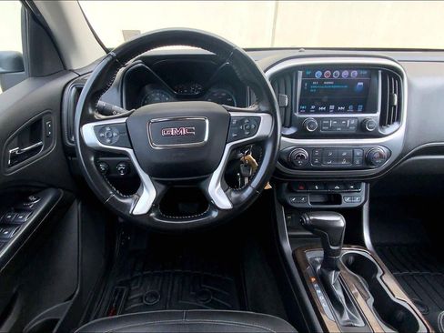 Used 2018 GMC Canyon SLT image 5