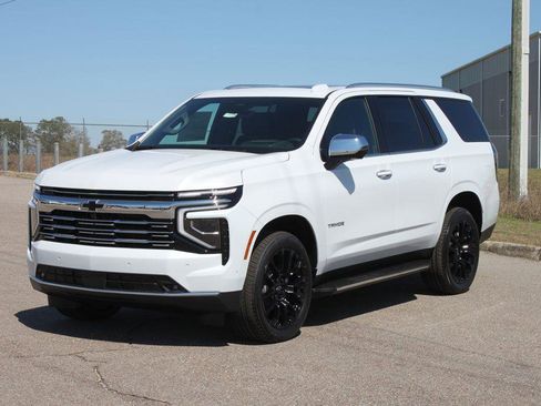 New 2026 Chevrolet Tahoe Premier image 2