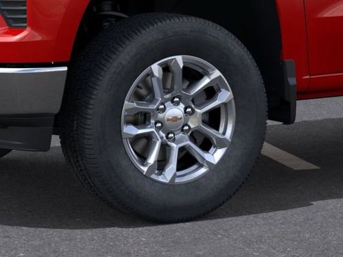 Used 2025 Chevrolet Silverado 1500 LT w/ Protection Package RWD image 9