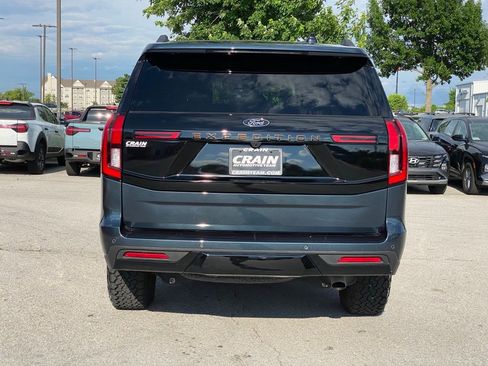 Used 2025 Ford Expedition Tremor AWD/4WD image 6