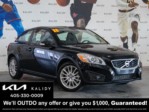 Used 2011 Volvo C30 T5 w/ Preferred Pkg image 1