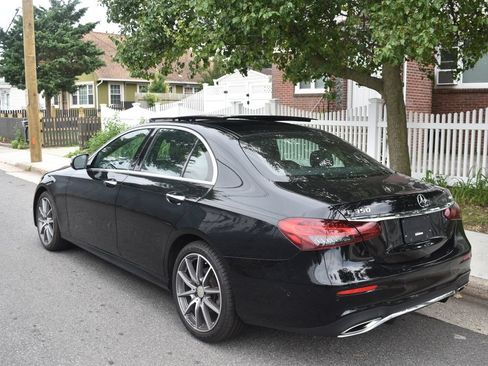 Used 2023 Mercedes-Benz E 350 4MATIC Sedan w/ Premium Package image 7