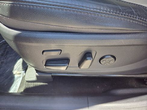Used 2020 Hyundai Santa Fe Limited FWD image 5