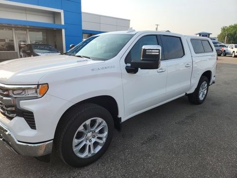 Used 2025 Chevrolet Silverado 1500 LTZ w/ Max Trailering Package AWD/4WD image 9