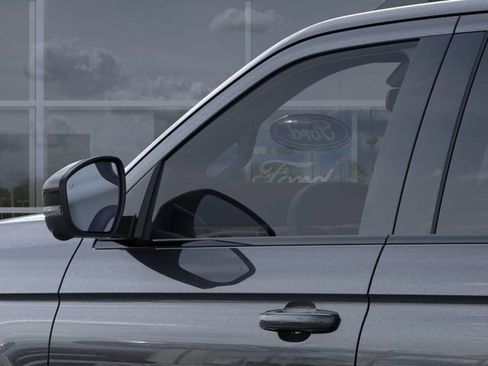 New 2025 Ford Expedition Platinum w/ Stealth Appearance Package image 20