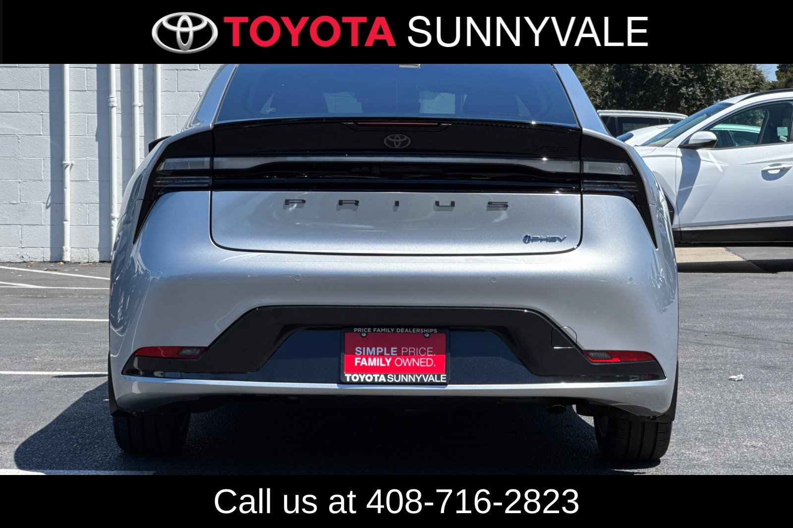 Used 2026 Toyota Prius Plug-In Hybrid w/ Limited Premium Package FWD image 5
