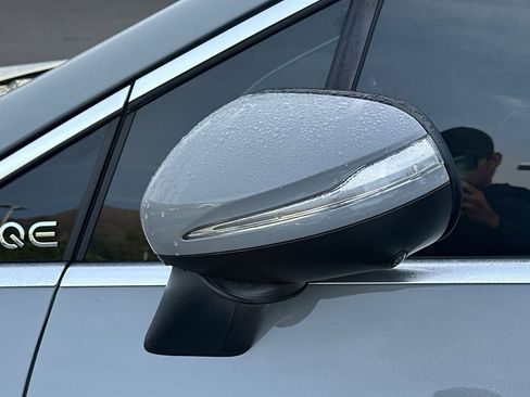 Certified 2023 Mercedes-Benz EQE 500 4MATIC SUV image 17