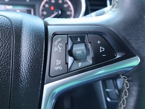 Used 2018 Buick Encore Sport Touring image 21