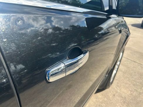 Used 2017 Chevrolet Traverse LT w/ Style and Technology Package image 30