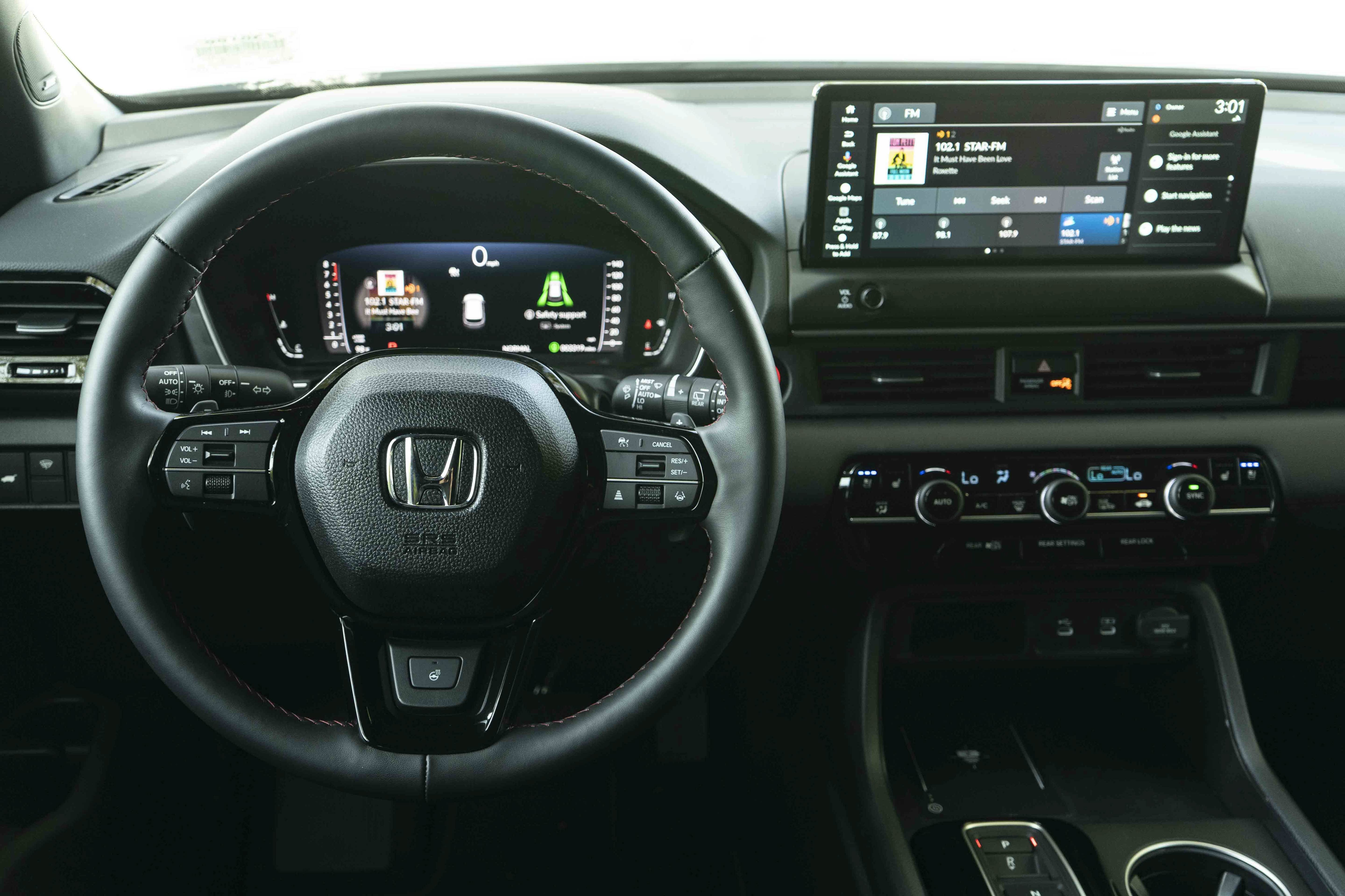 Certified 2026 Honda Pilot Black Edition image 21