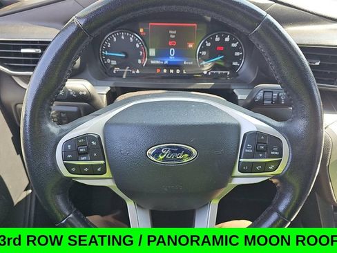 Used 2021 Ford Explorer XLT w/ Equipment Group 202A RWD image 18