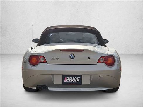 Used 2004 BMW Z4 3.0i RWD image 7