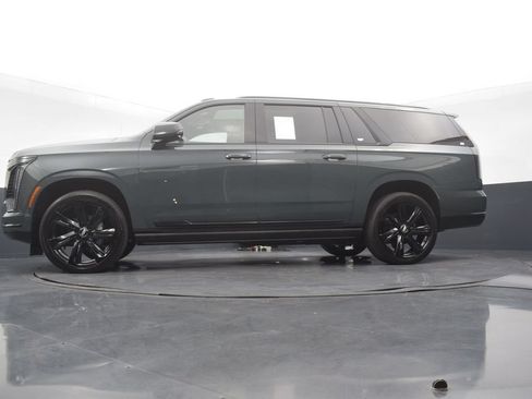 Certified 2026 Cadillac Escalade ESV Sport w/ Touring Package AWD/4WD image 53