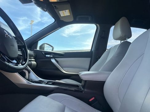 Used 2025 Mitsubishi Eclipse Cross SEL image 42
