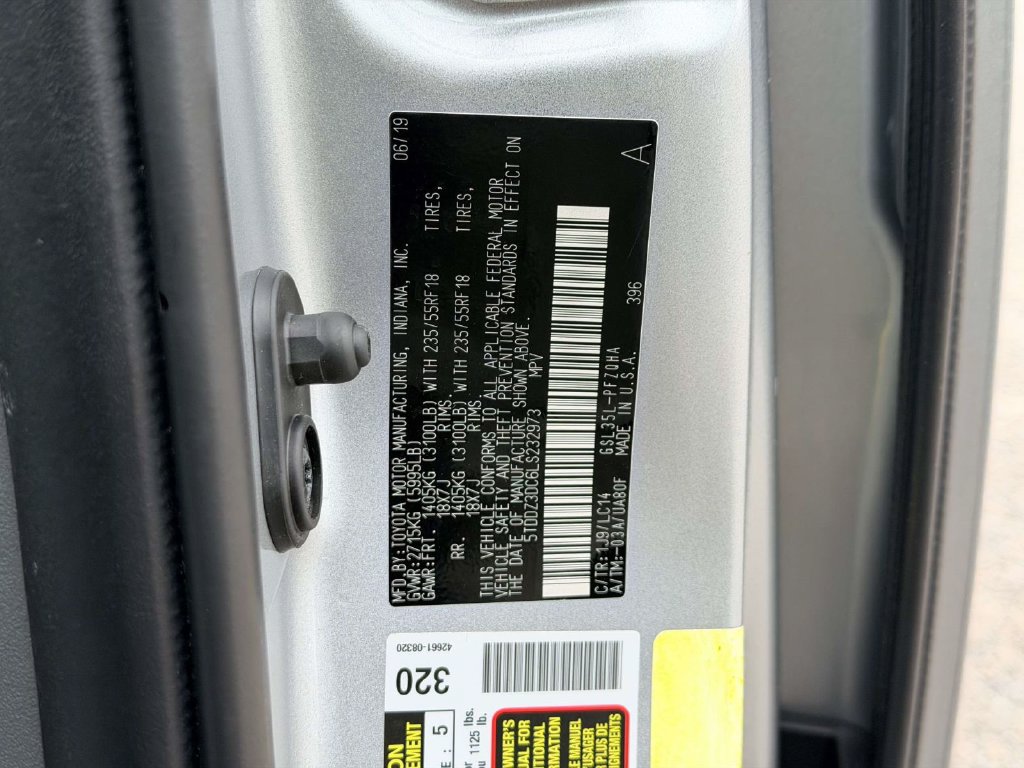 Certified 2020 Toyota Sienna XLE w/ XLE Navigation Package AWD/4WD image 27