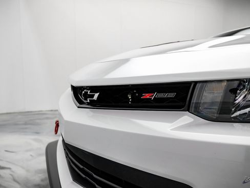 Used 2015 Chevrolet Camaro Z/28 image 27