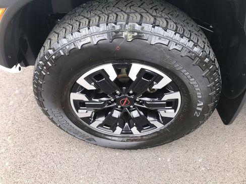 Used 2023 Nissan Frontier PRO-4X w/ Pro Convenience Package image 10