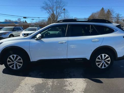 Used 2020 Subaru Outback Premium w/ Popular Package #1 image 5