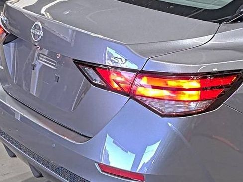 Used 2024 Nissan Sentra SV FWD image 16