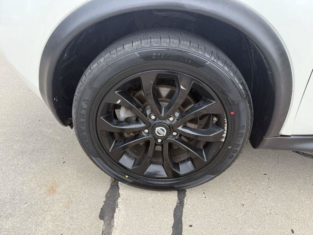 Used 2014 Nissan Juke S w/ Midnight Edition 2.0 AWD/4WD image 18