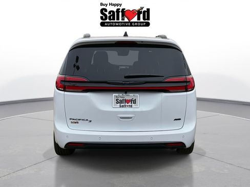 New 2026 Chrysler Pacifica Select w/ S Appearance Package AWD/4WD image 7