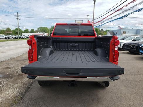 New 2026 Chevrolet Silverado 3500 LT w/ All Star Edition AWD/4WD image 9