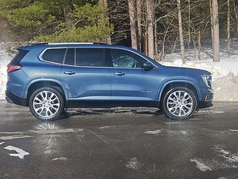 Used 2024 GMC Acadia Denali w/ Super Cruise Package image 6