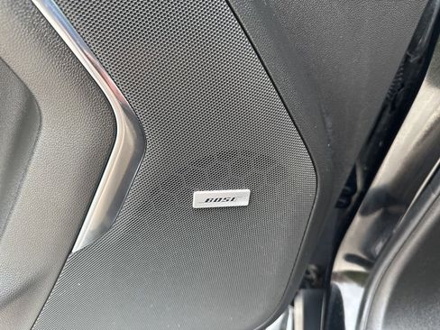 Used 2023 Chevrolet Suburban LT w/ Luxury Package AWD/4WD image 20