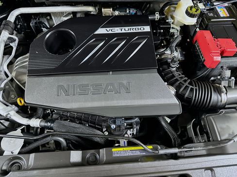 Used 2023 Nissan Rogue SL w/ SL Premium Package FWD image 33