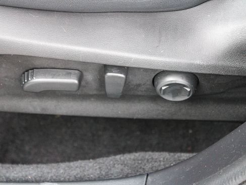 Certified 2023 Subaru Forester Premium AWD/4WD image 19