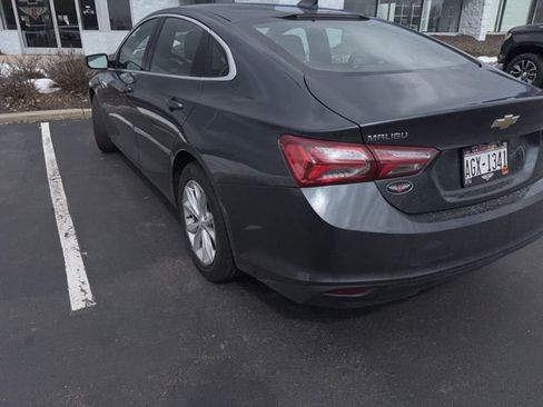 Used 2021 Chevrolet Malibu LT image 3