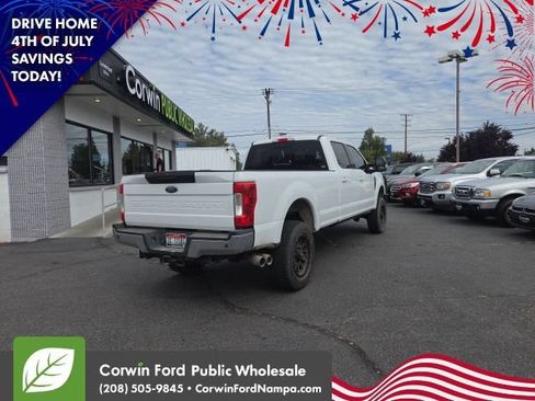 Used 2017 Ford F350 Lariat w/ Lariat Value Package AWD/4WD image 8