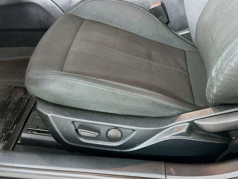 Used 2022 Ford Mustang GT RWD image 8